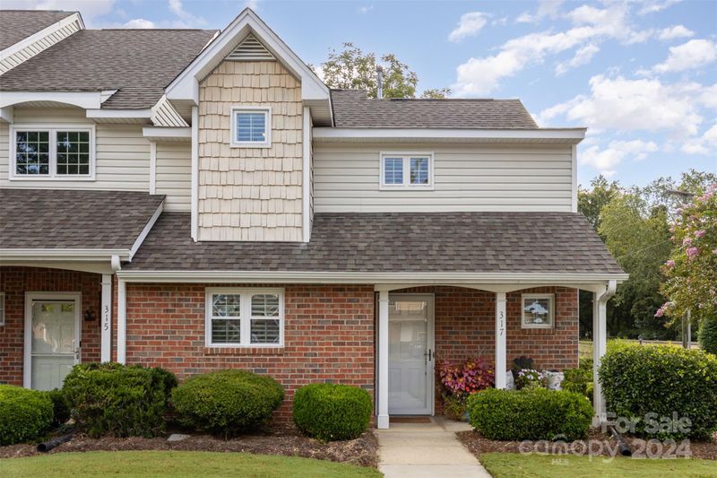 317 Valley Brook Ln SE, Concord, NC 28025