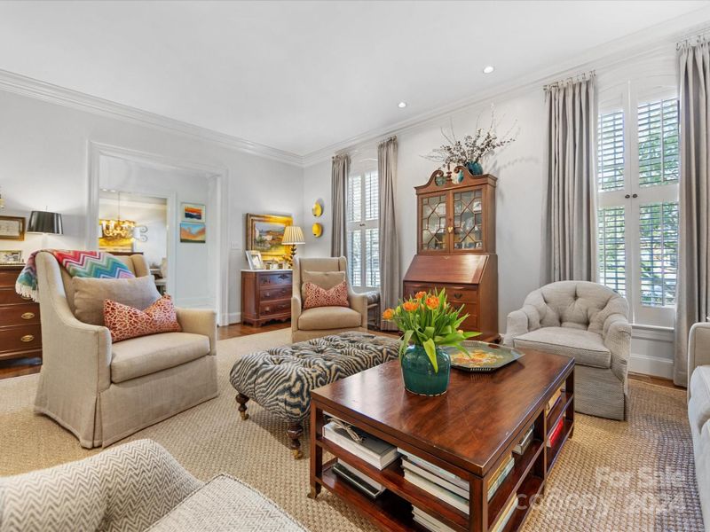 2407 Warburton Rd, Charlotte, NC 28211