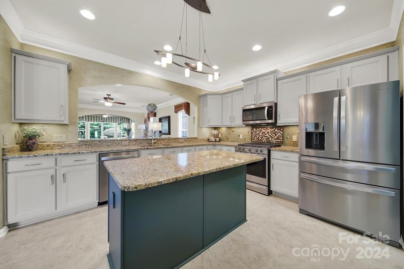 2082 Hartwell Ln, Fort Mill, SC 29707