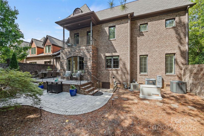 5942 Carmel Rd, Charlotte, NC 28226