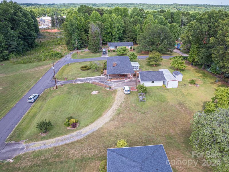 1014 Rogosin Blvd, Lowell, NC 28098