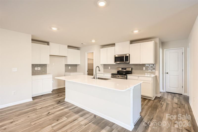 2362 Trollinger Dr, Catawba, NC 28609