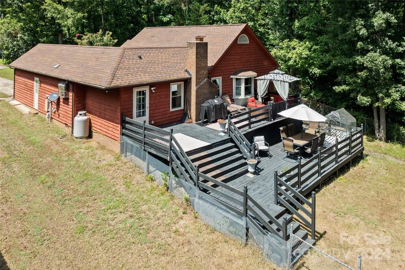 6601 Flat Rock Dr, Charlotte, NC 28214