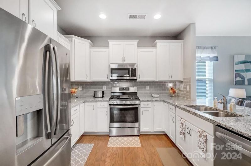 7157 Chrysanthemum Rd, Lancaster, SC 29720