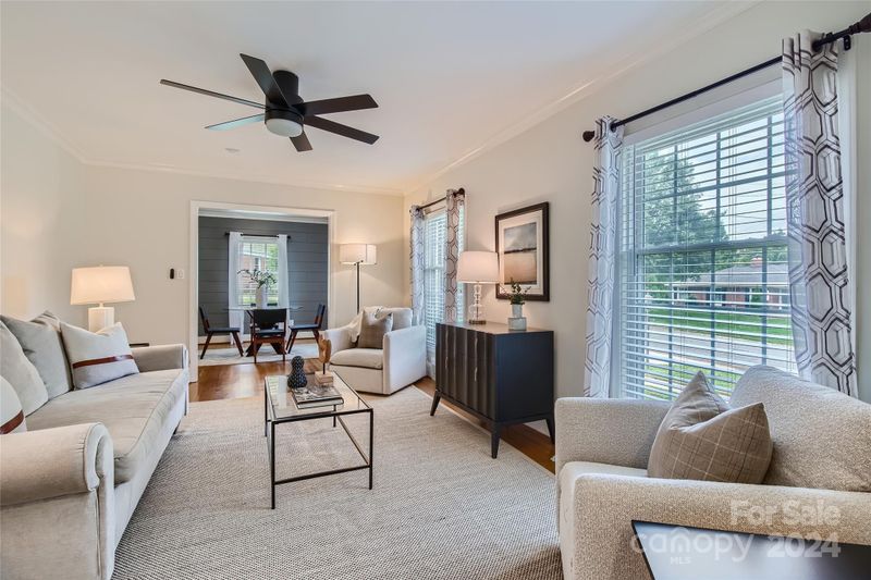 916 Fairbanks Rd, Charlotte, NC 28210