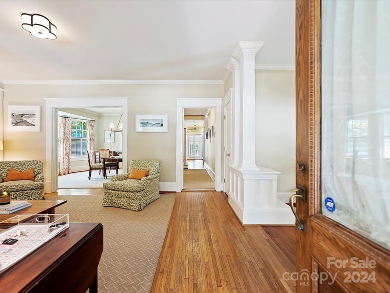 1944 E 9th St, Charlotte, NC 28204
