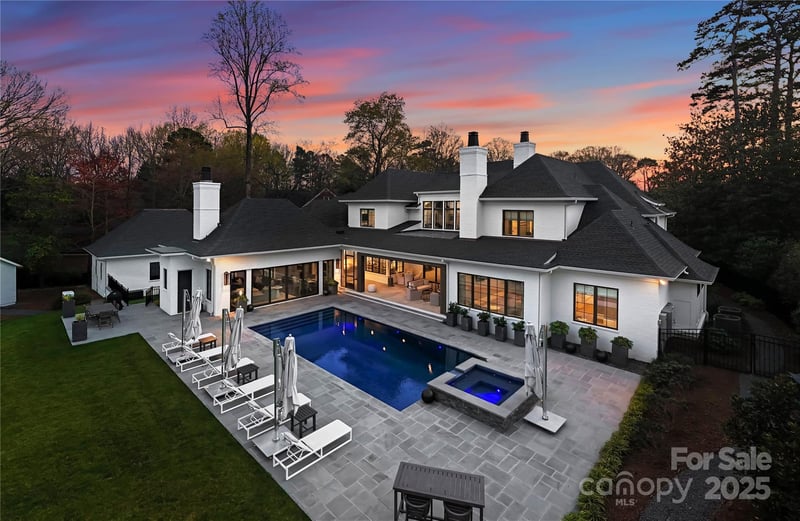 3645 Pelham Ln, Charlotte, NC 28211