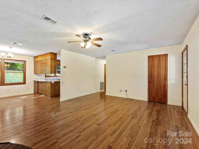 6006 Davis Rd, Waxhaw, NC 28173