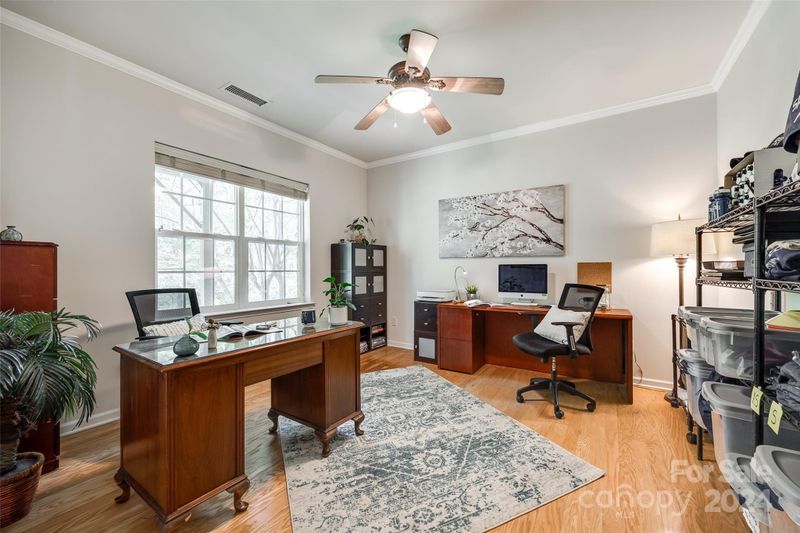 5437 Werburgh St, Charlotte, NC 28209