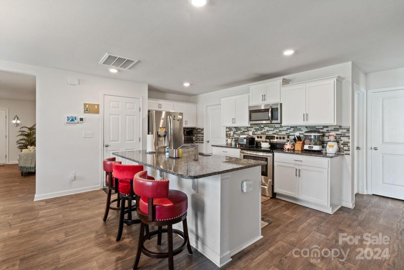 3063 Crabapple Ln, Dallas, NC 28034