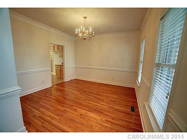 400 Pembroke Dr, Waxhaw, NC 28173