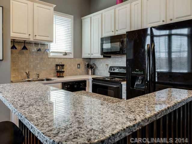 769 Alexander St #3206, Charlotte, NC 28202