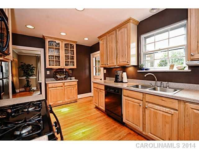 840 Sedgefield Rd, Charlotte, NC 28209