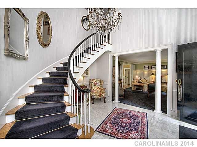 4200 Denbigh Dr, Charlotte, NC 28226