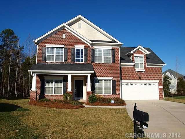 16103 Cloverleaf Ct, Charlotte, NC 28277