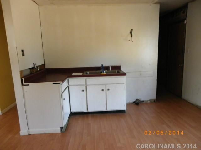 107 Queensgate Rd, Clover, SC 29710