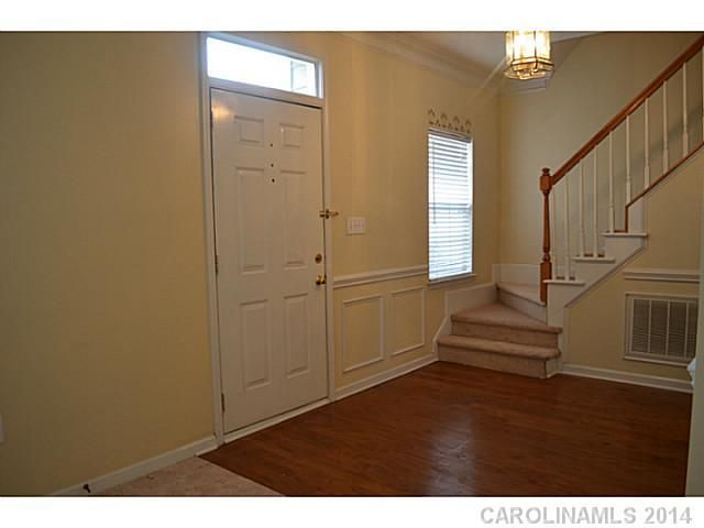 10620 Old Bridge Ln, Charlotte, NC 28269