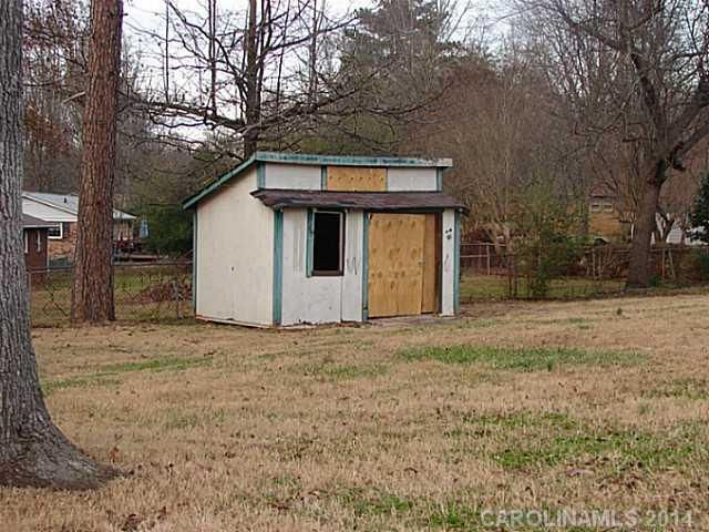 3806 Ferncliff Rd, Gastonia, NC 28056