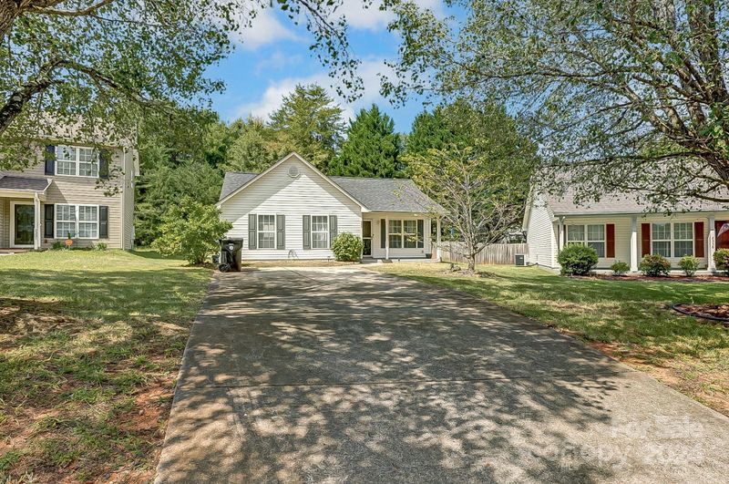 2335 Lomax Ct SE, Concord, NC 28025