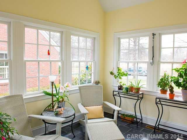 625 Berkeley Ave, Charlotte, NC 28203