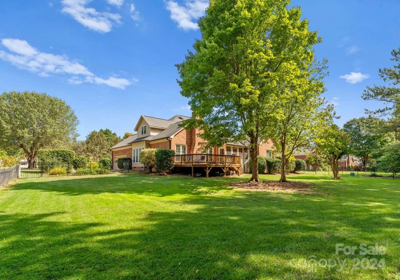 5930 Havencrest Ct NW, Concord, NC 28027