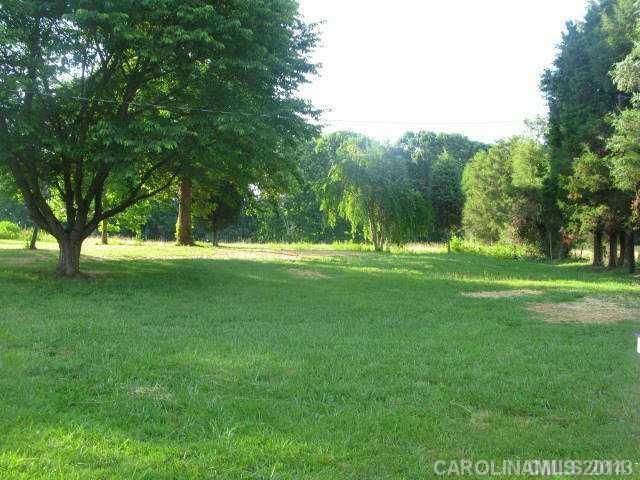 316 Cornelius Rd, Mooresville, NC 28117