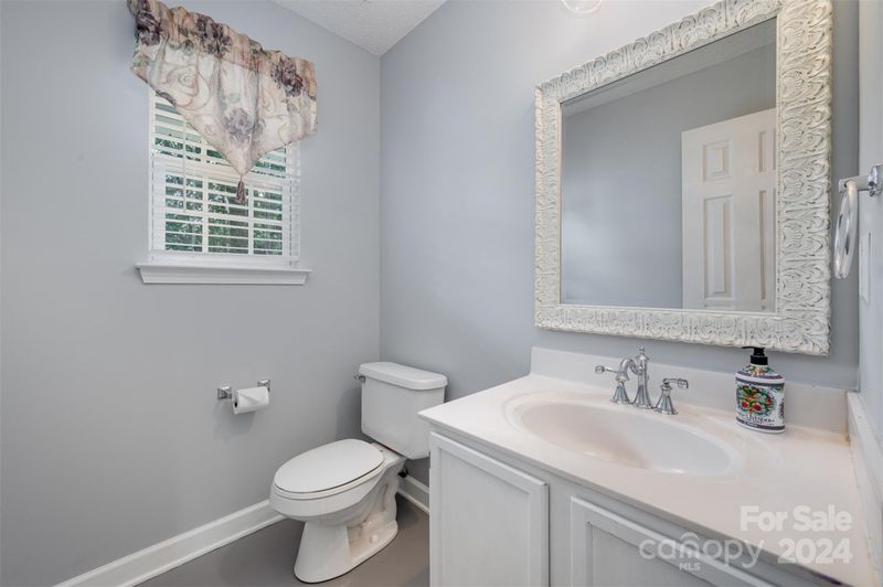 3120 Longspur Dr #109, Matthews, NC 28105