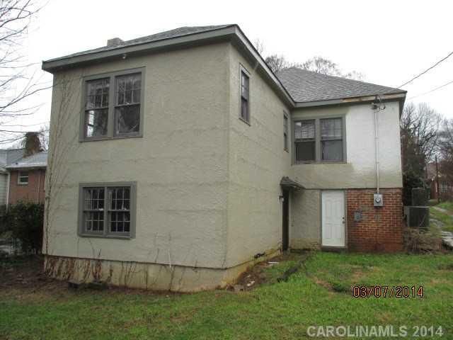 625 Grandin Rd, Charlotte, NC 28208