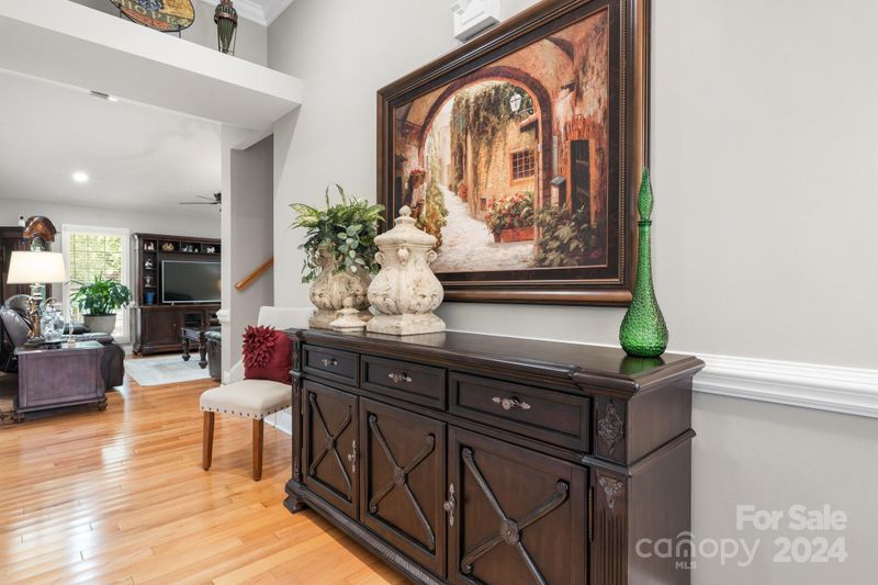 4230 Pickering Dr, Hickory, NC 28602