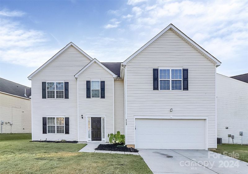 8708 Berrybrook Ln, Charlotte, NC 28269