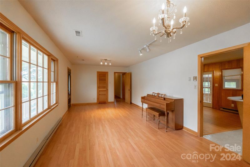2620 Finger St, Kannapolis, NC 28081