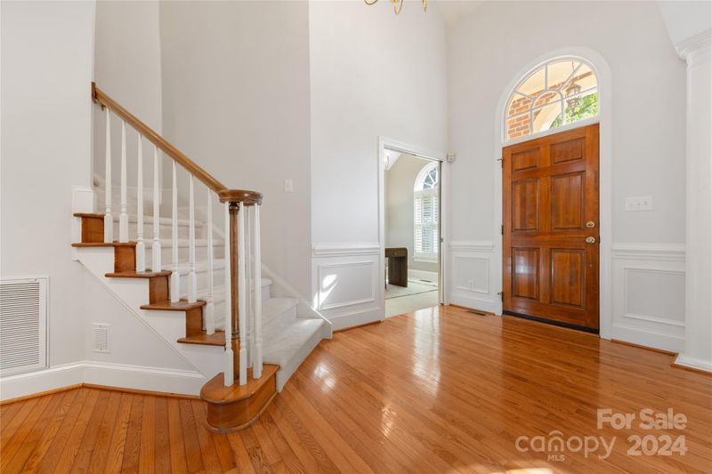 318 Summermore Dr, Charlotte, NC 28270