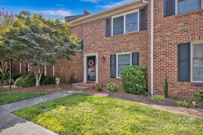 6640 Bunker Hill Cir, Charlotte, NC 28210