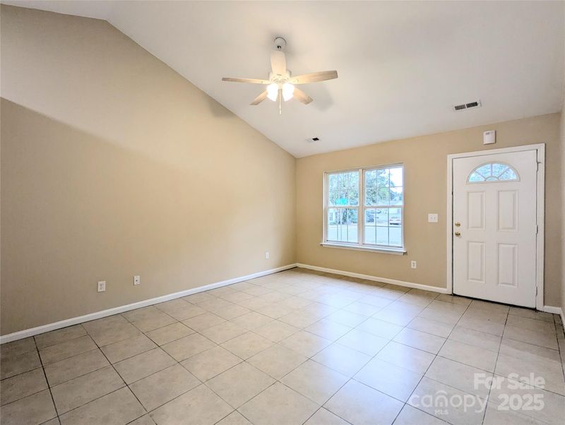 602 Gusty Ct, Charlotte, NC 28208