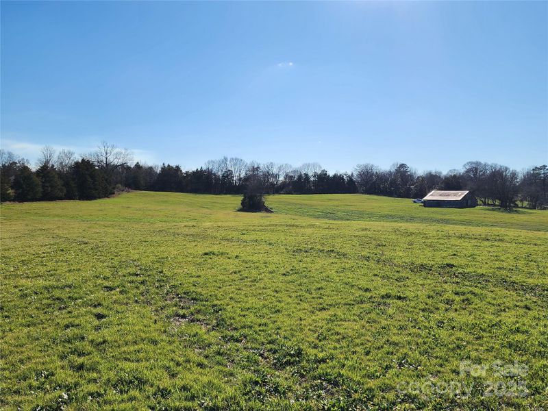 4800 Hula Dr, Heath Springs, SC 29058