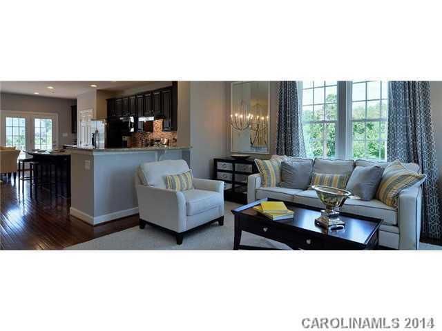 9162 Lenox Pointe Dr #1011 B, Charlotte, NC 28273
