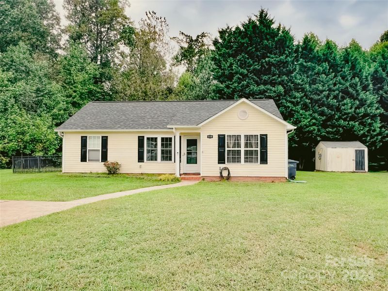 128 Gilcrest Ln, Troutman, NC 28166