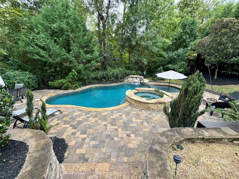 2596 Sunberry Ln NW, Concord, NC 28027