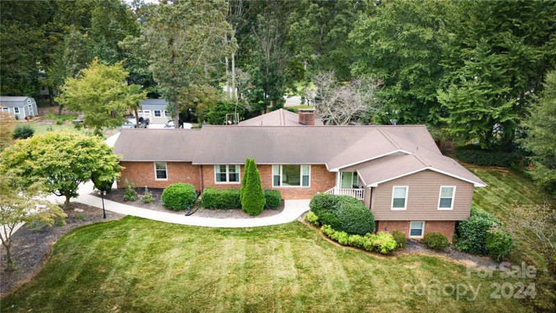 1495 Arden Dr, Lincolnton, NC 28092