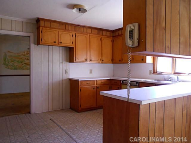 2214 Medlin Rd, Monroe, NC 28112