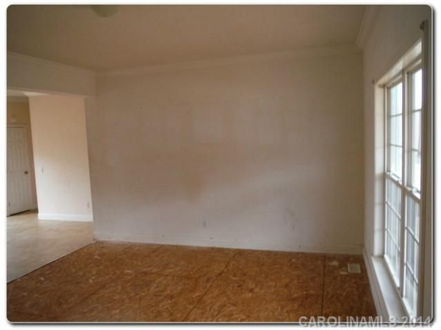 1930 Ellick Dr, Newton, NC 28658