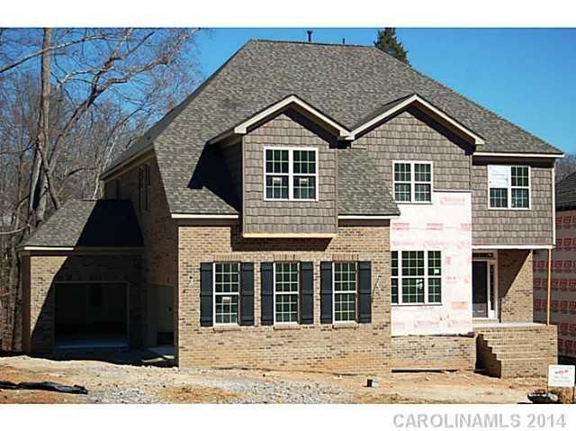 225 Hillandale Rd, Charlotte, NC 28270