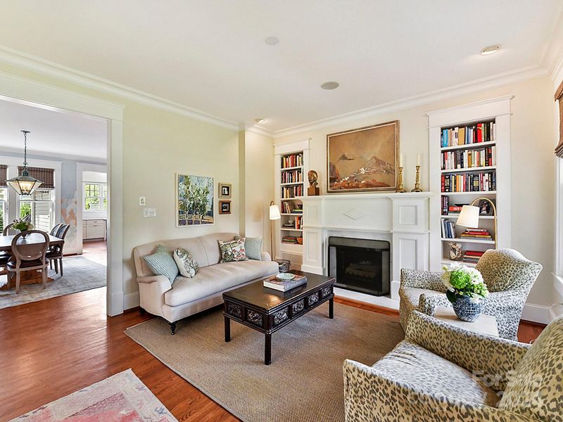2110 E 5th St, Charlotte, NC 28204