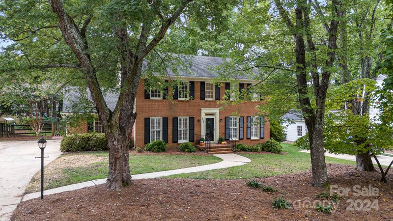5950 Brace Rd, Charlotte, NC 28211