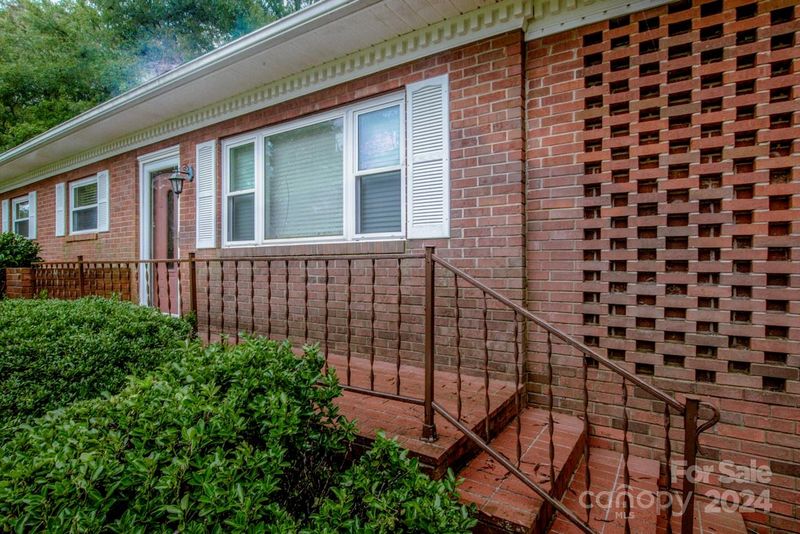 334 Main St, Troutman, NC 28166