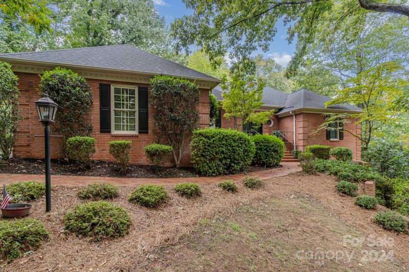 301 Mayworth Way, Cramerton, NC 28032