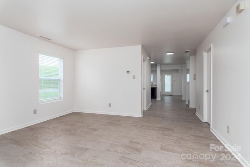 8432 Panglemont Dr, Charlotte, NC 28269