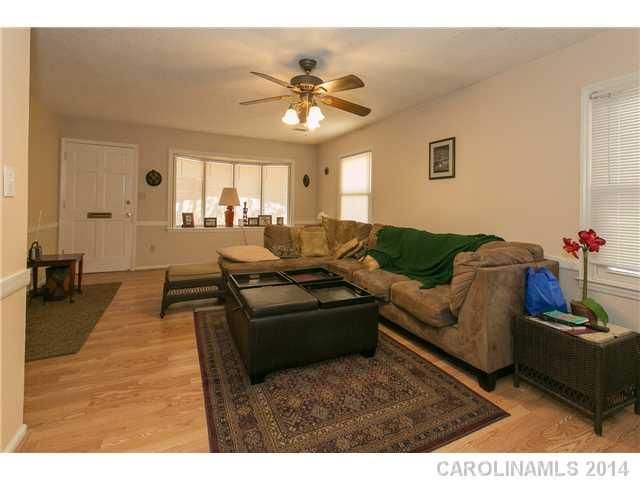 6103 Woodvine Ct, Indian Trail, NC 28079