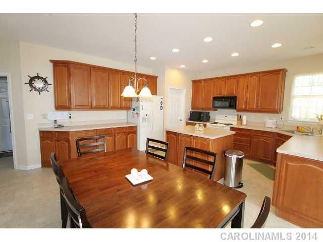 13218 Alex Mill Dr, Pineville, NC 28134