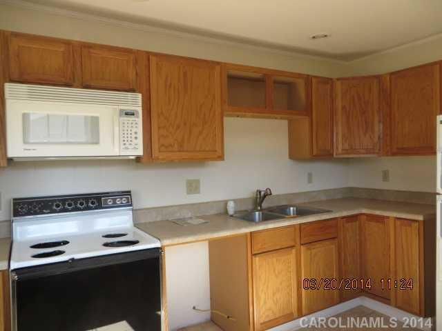 9433 Moores Chapel Rd, Charlotte, NC 28214